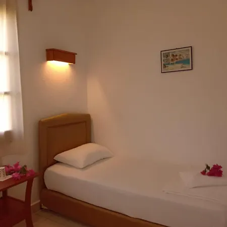 Otel Güleç 2*